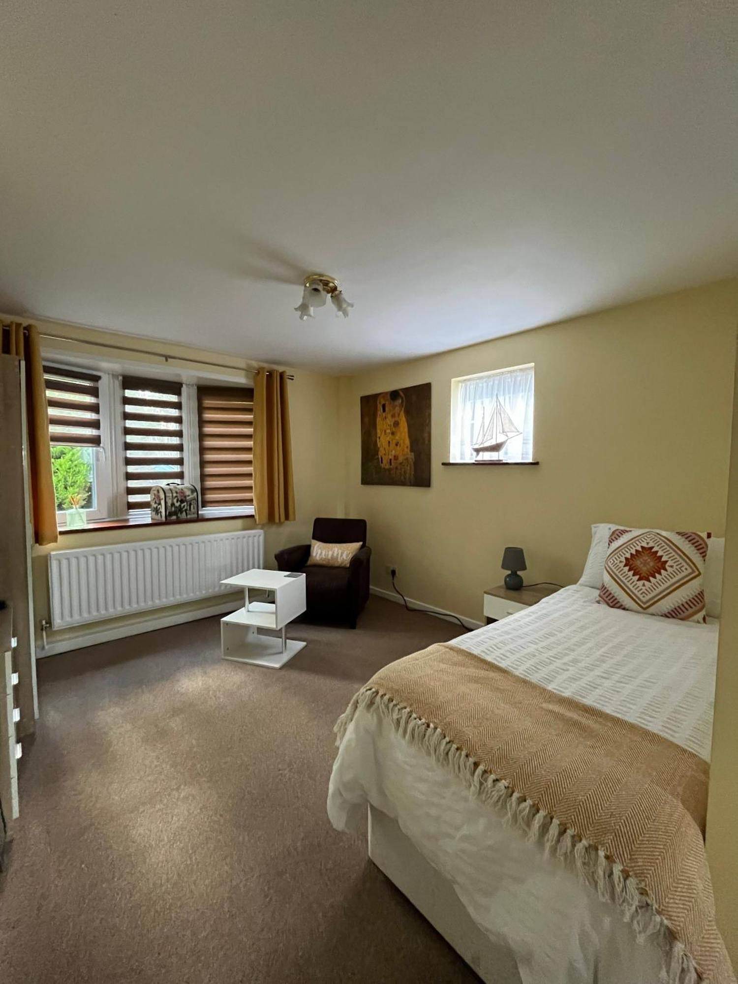 Apartamento Quest Fulfiller - Near General Hospital, Free Parking & Garden Southampton Exterior foto